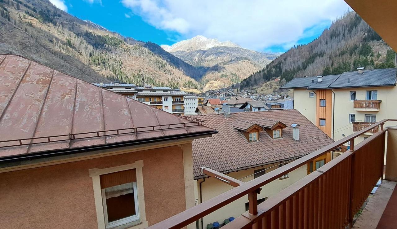 Dolomiapartments - Casa Daria Predazzo Kültér fotó